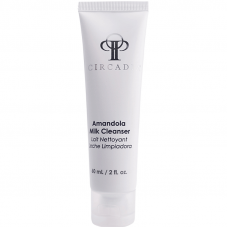 Мигдальне молочко для очищення шкіри обличчя - Circadia Amandola Milk Cleanser