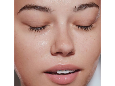 Гіпохлоратна кислота (Hypochlorous Acid): новий must-have для чутливої шкіри