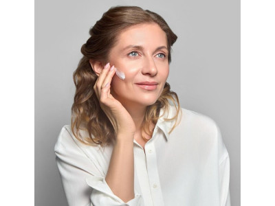 З якого віку варто застосовувати антивіковий крем