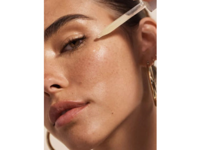 Чи можна поєднувати кислоти з ретинолом?