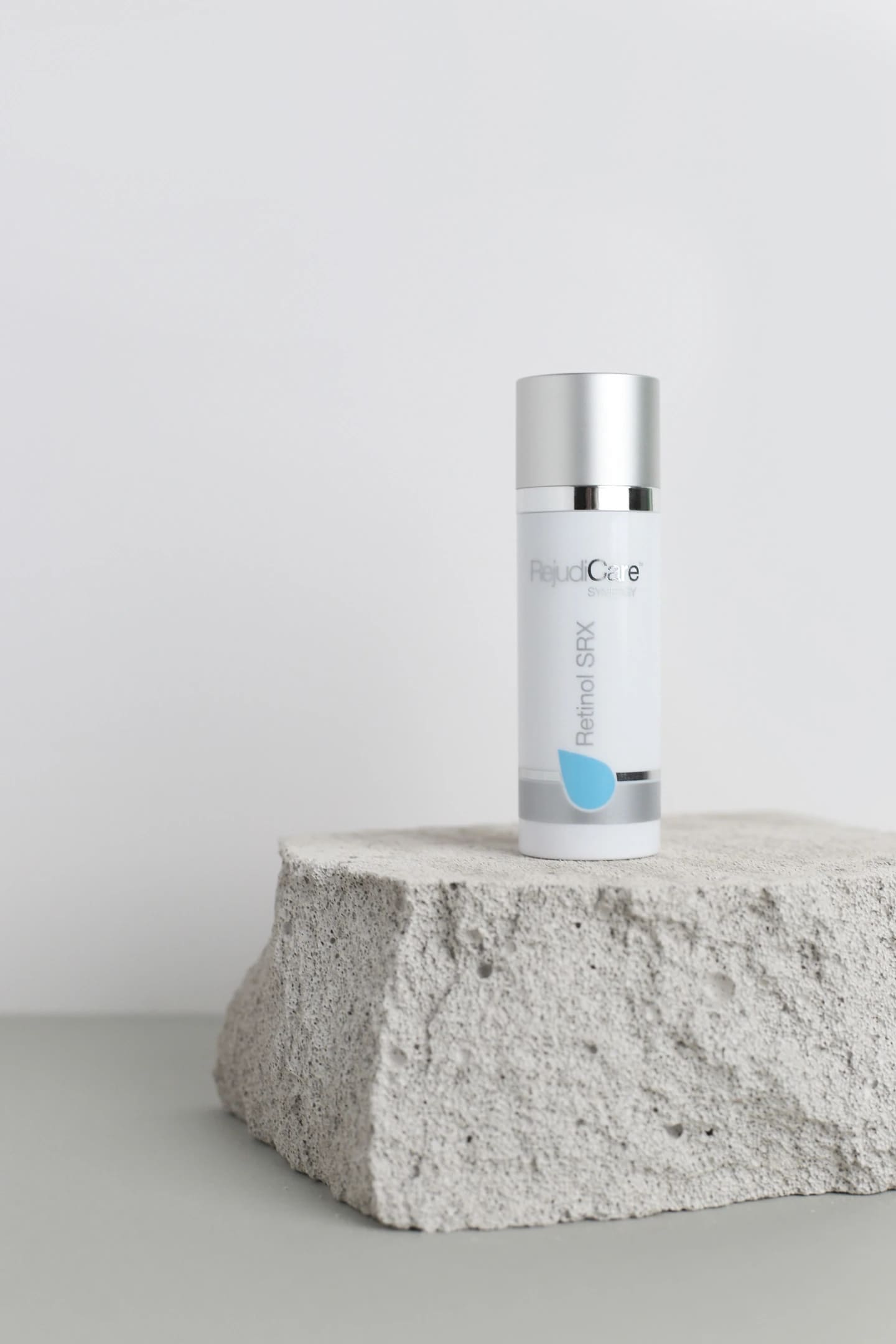 Топ 3 засоби з ретинолом для новачків RejudiCare Retinol SRX (0,35%)