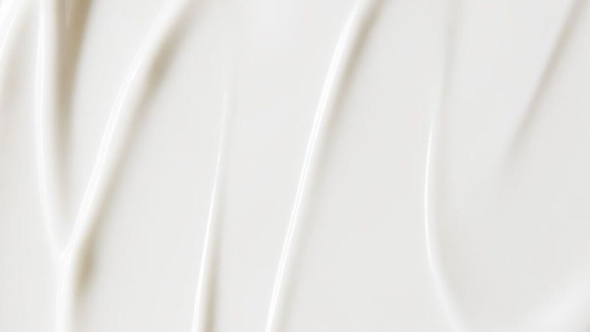 Крем с пептидами для обличчя: користь та ефект