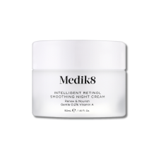 Розгладжуючий нічний крем із ретинолом - Medik8 Intelligent Retinol Smoothing Night Cream