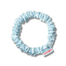 Оксамитова гумка для волосся ніжно-блакитна - Tocobo Hair Scrunch Skyblue