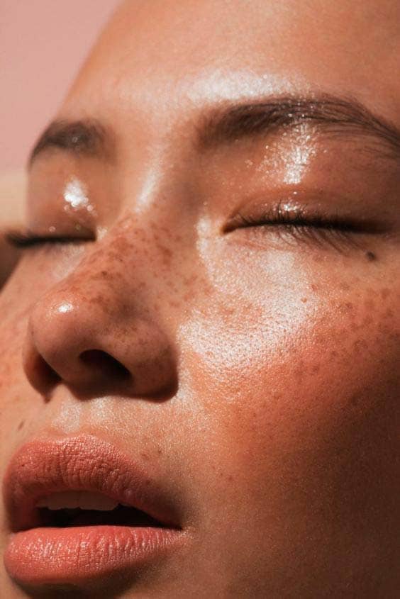 Чим можна замінити кислоти та ретинол влітку? - Ензими!