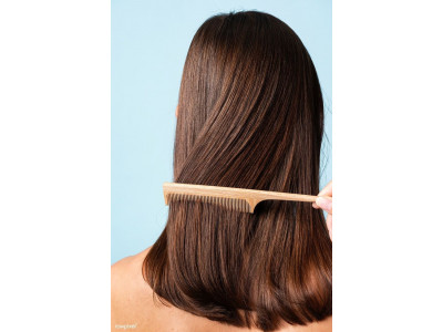 Чому випадає волосся восени?