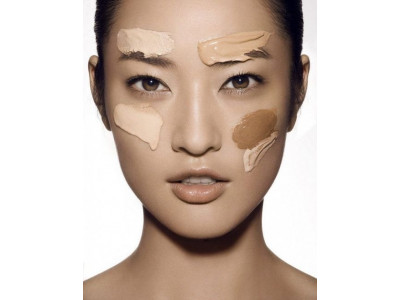 Тональна Beauty сім'я. Як вибрати ідеальний тональний засіб?